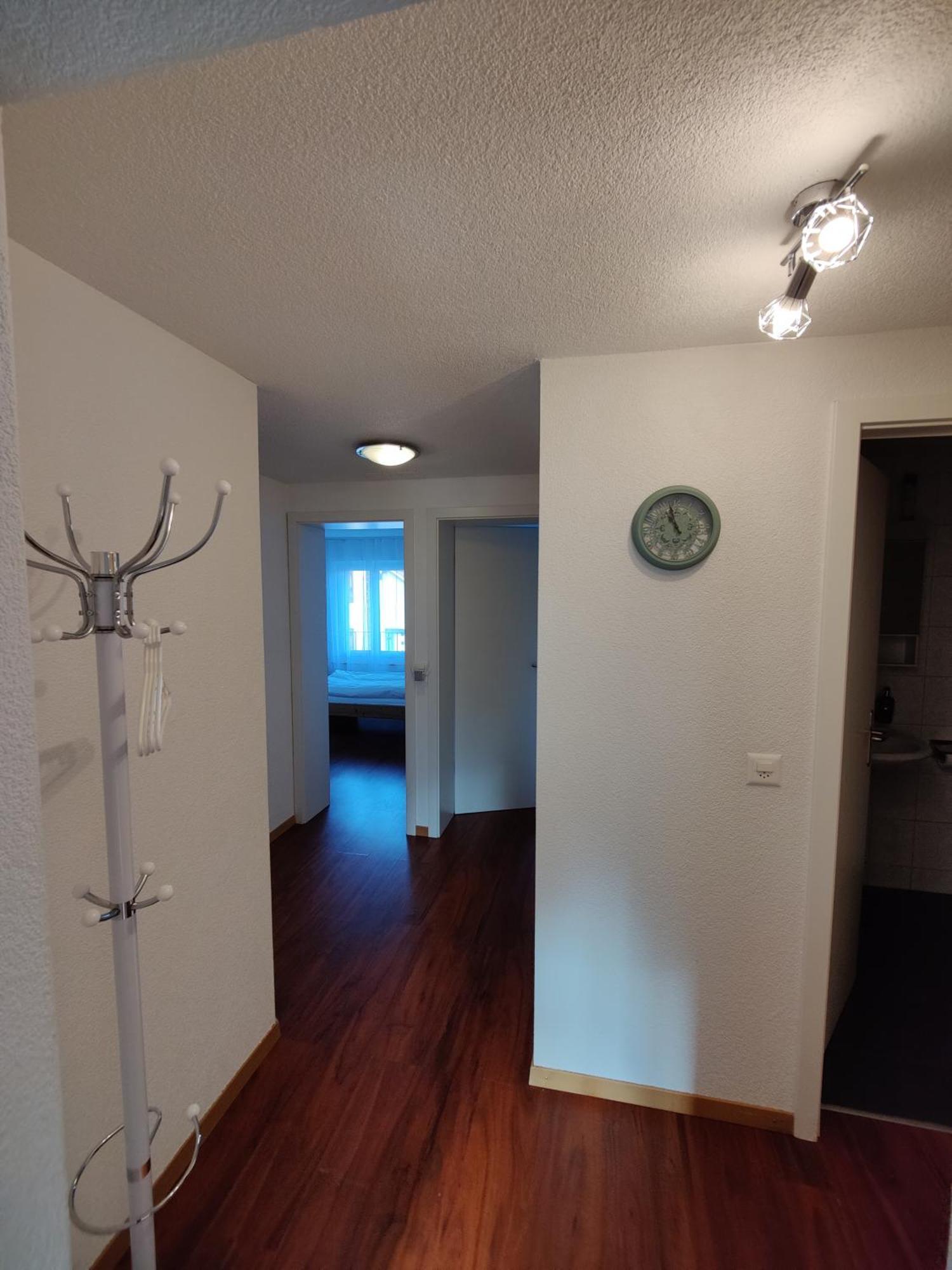 Hubel Apartment 14 Wilderswil Bilik gambar